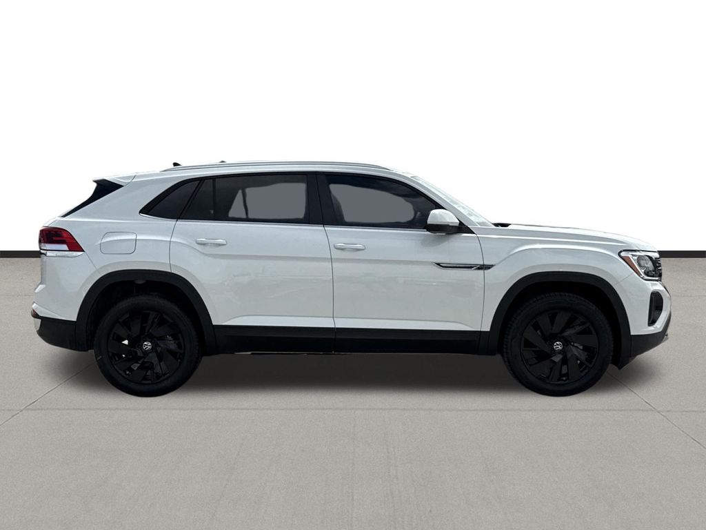 2026 Volkswagen Atlas Cross Sport 2.0T SE w/Technology White at DeMontrond Auto Country