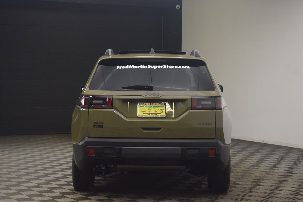 new 2026 Jeep Cherokee car, priced at $41,023