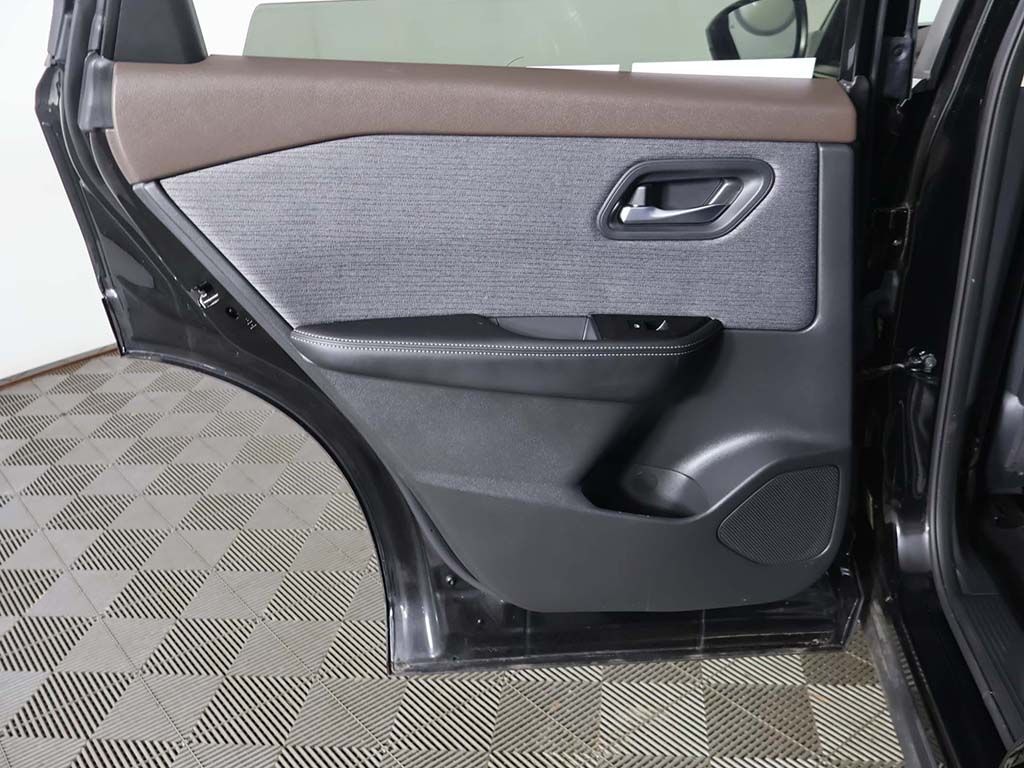 Used 2023 Black Nissan SV image 23