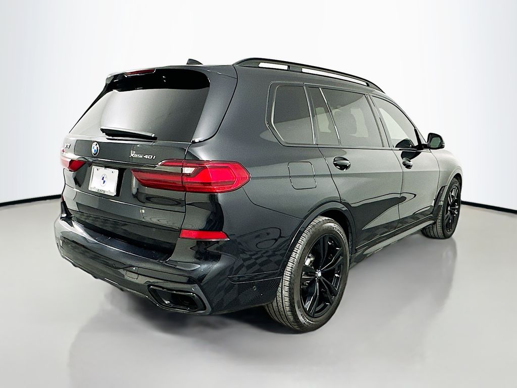 2022 BMW X7 xDrive40i 5