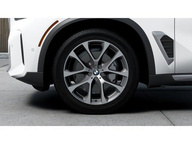 New 2026 White BMW sDrive40i image 7