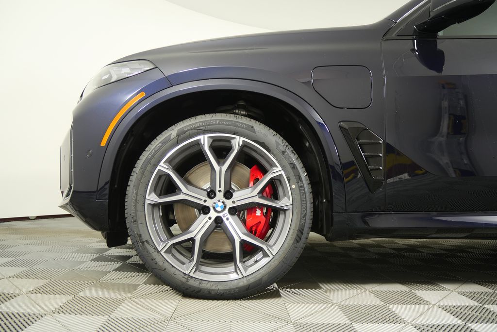 Thumbnail: 2026 BMW X5 - 7