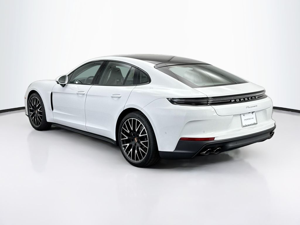 Thumbnail: 2026 Porsche Panamera - 3