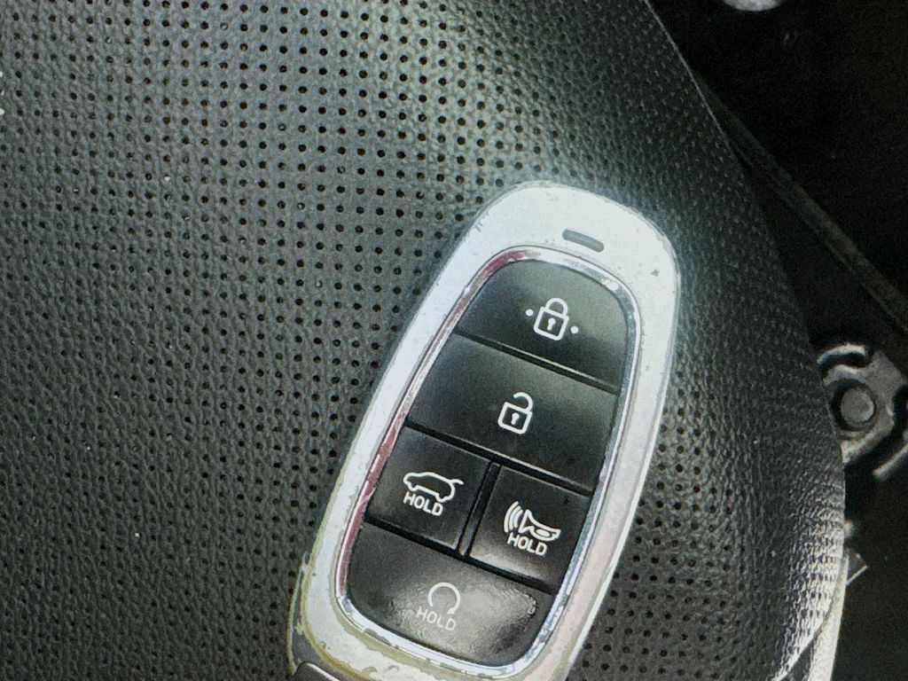 Used Car 2023 Hyundai Tucson  Sel For Sale Under $25,000 In Austin, Texas