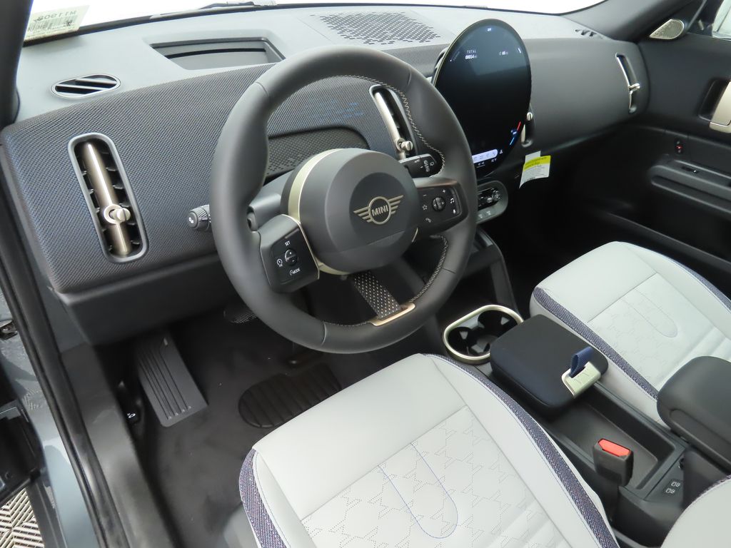 Thumbnail: 2026 MINI Cooper Countryman - 9