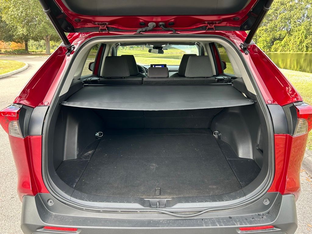 Thumbnail: 2023 Toyota RAV4 - 10