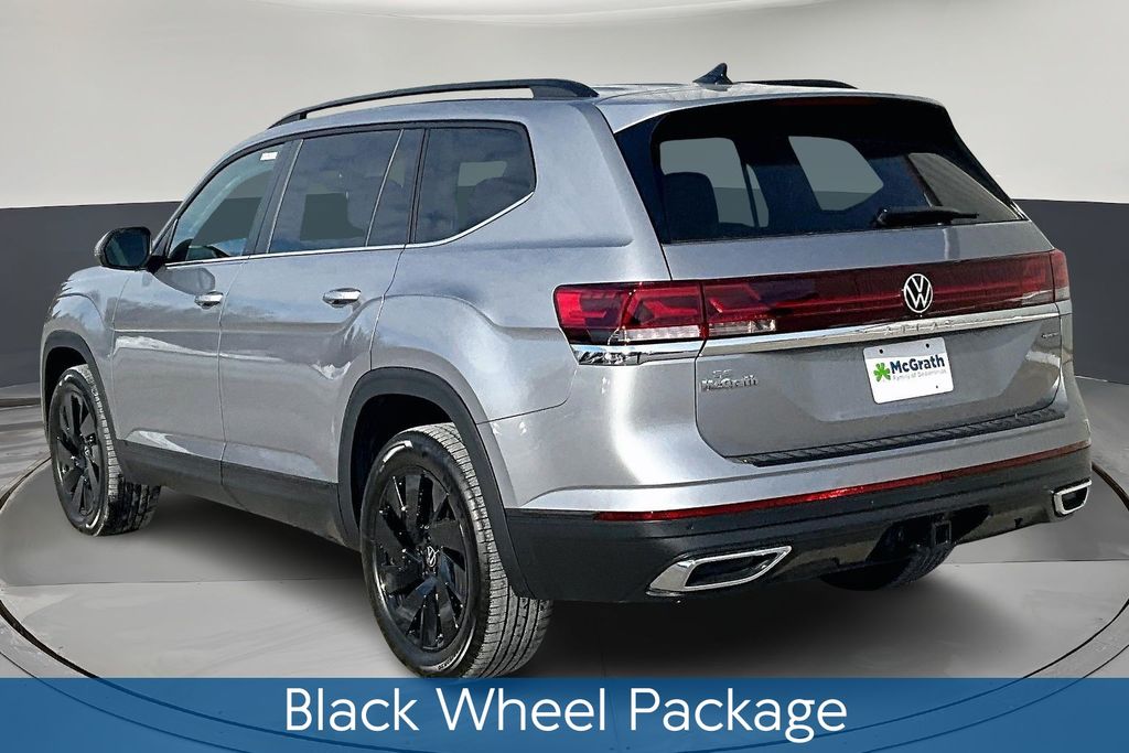 New 2026 Silver Volkswagen 2.0T SE w/Technology image 3