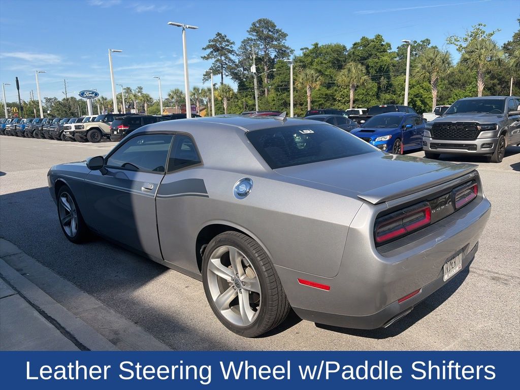 2017 Dodge Challenger SXT