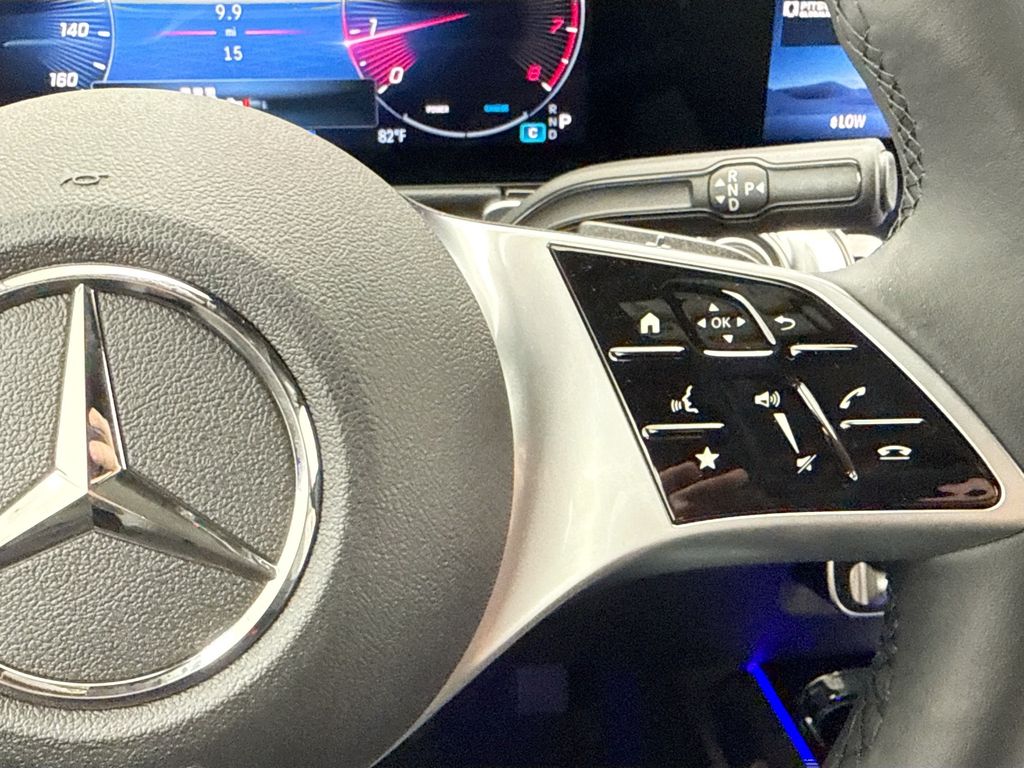 Thumbnail: 2026 Mercedes-Benz GLB - 12