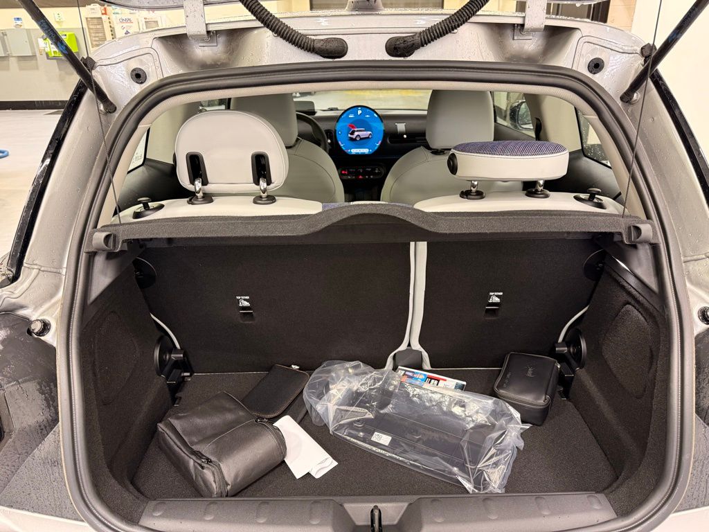 Thumbnail: 2025 MINI Cooper - 20