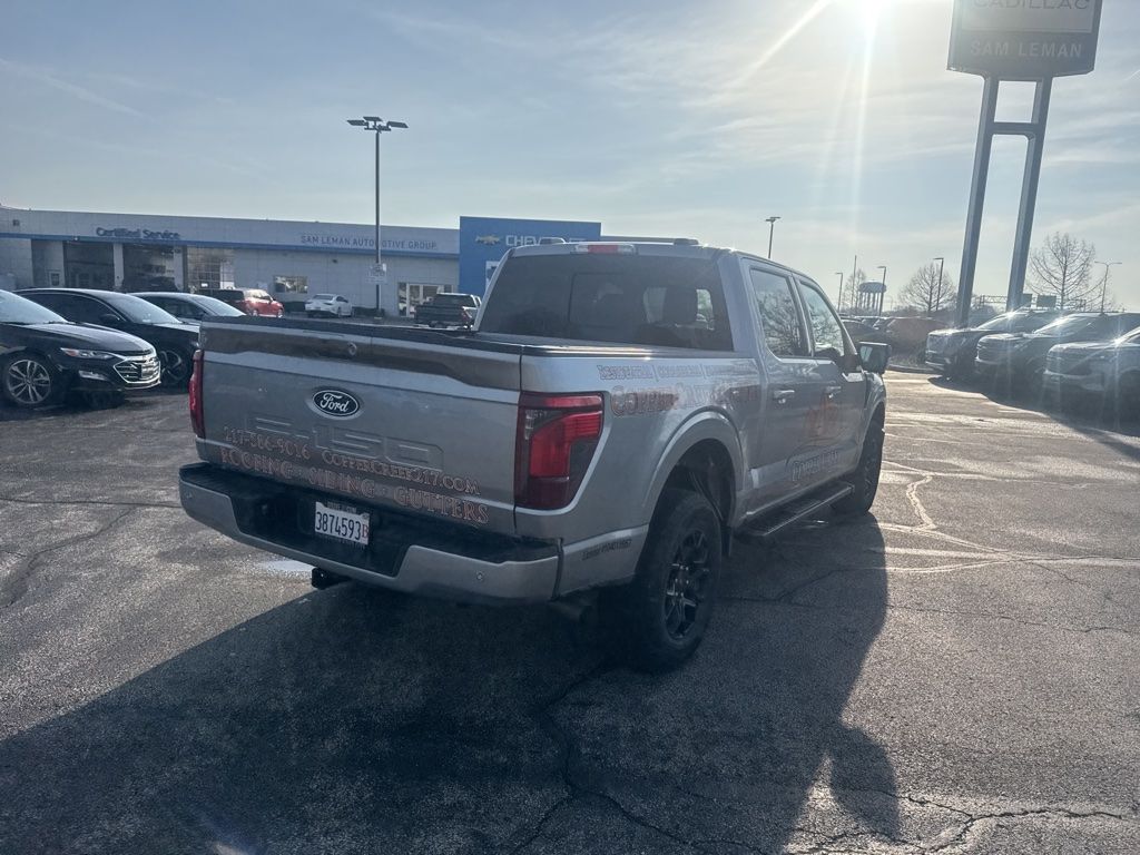 View vehicle photo 2