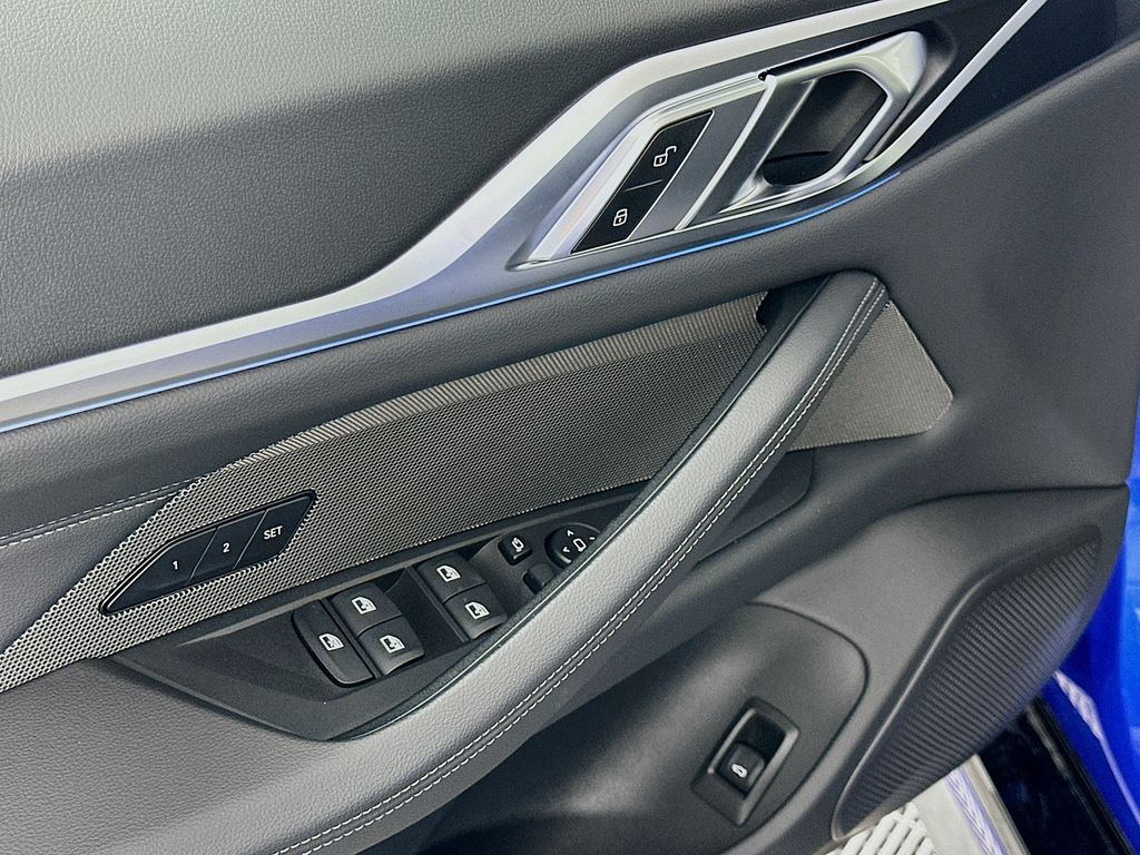 Thumbnail: 2026 BMW i4 - 20