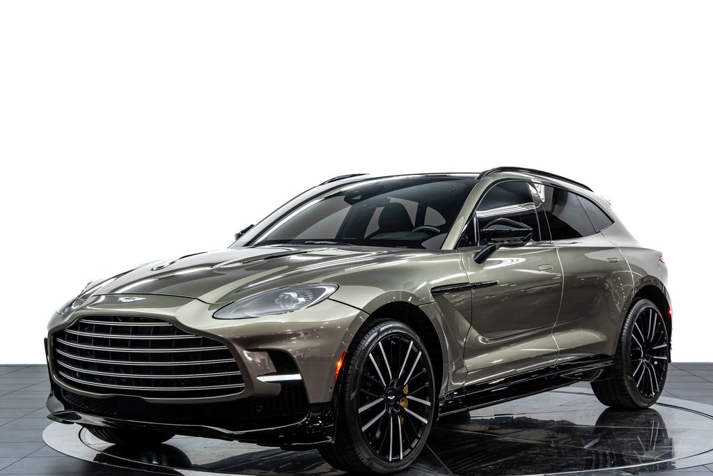 2023 Aston Martin DBX