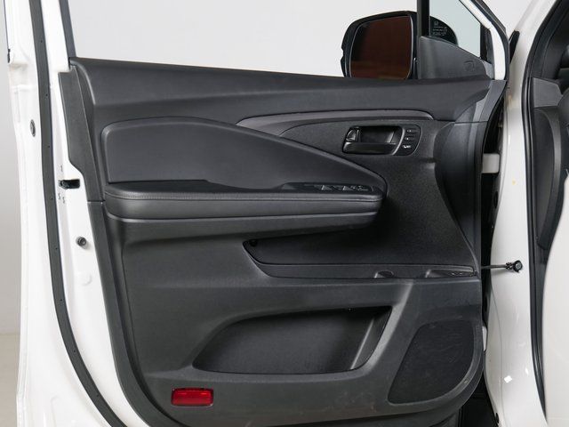 Used 2023 White Honda EX-L image 26