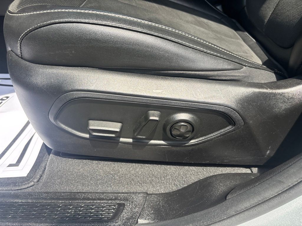 Used 2024 Jeep Grand Cherokee L SUV