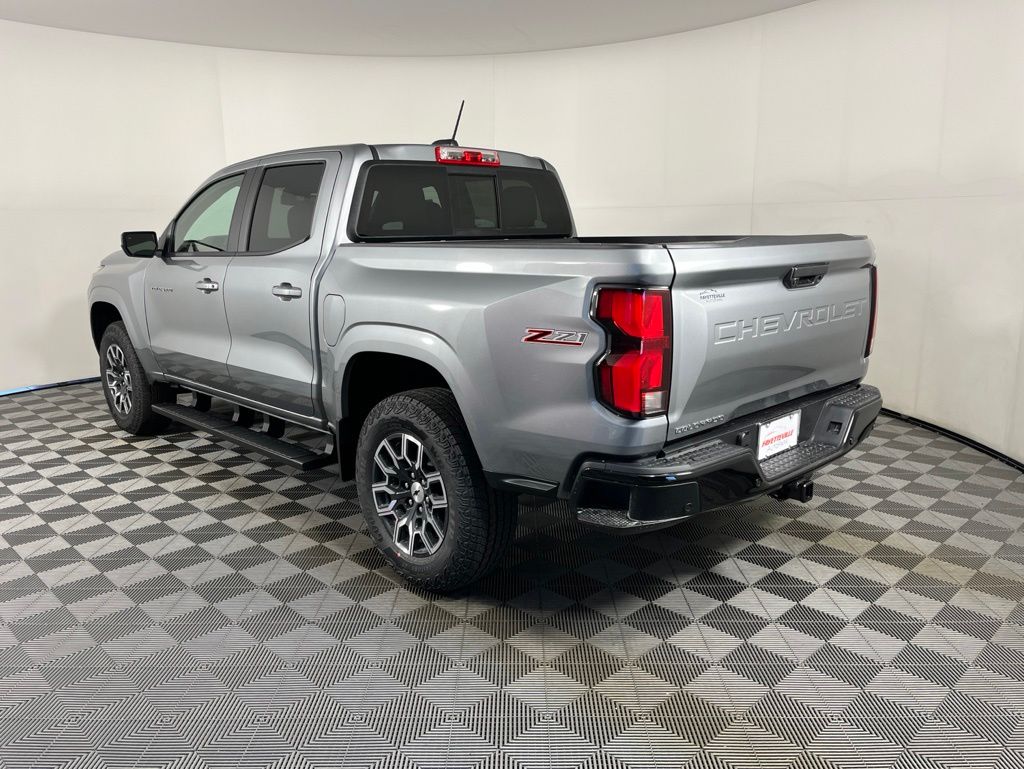 Thumbnail: 2026 Chevrolet Colorado - 3
