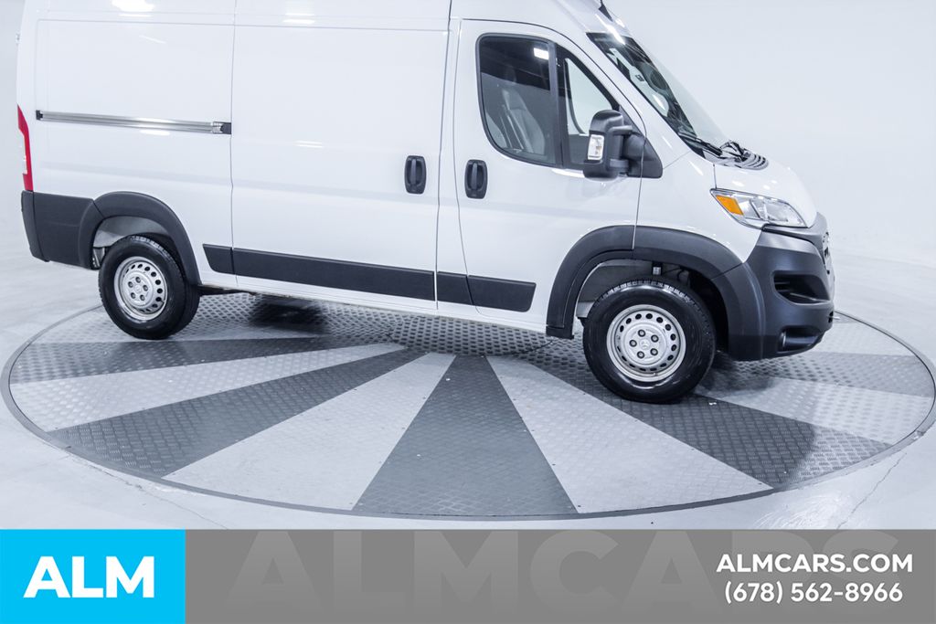 Used 2025 White Ram High Roof image 13
