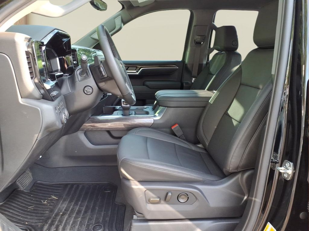 ChevroletSilverado 150015