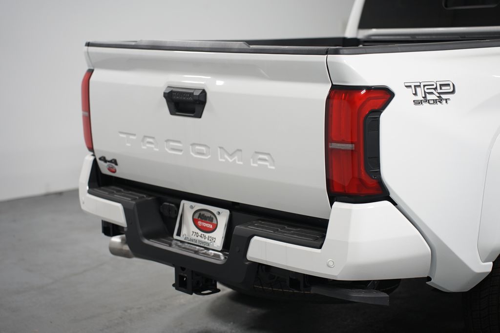 2025 Toyota Tacoma TRD Sport 9