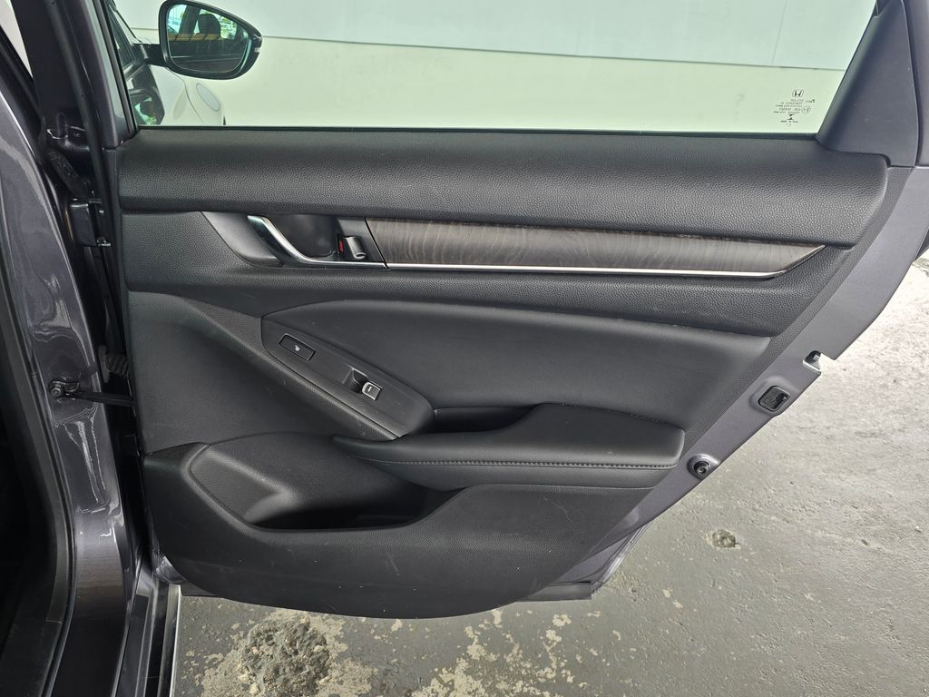 Used Car 2022 Honda Accord  Touring 2.0t For Sale Under $35,000 In San Juan, Puerto Rico