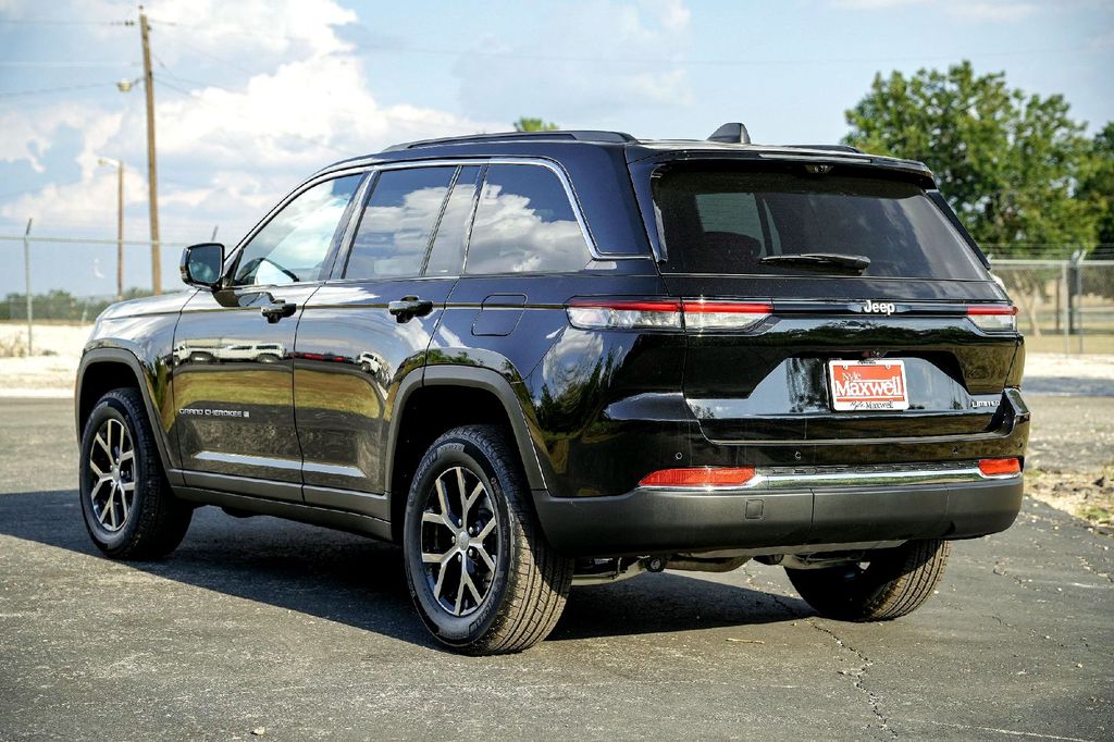 New Car 2025 Jeep Grand Cherokee  Limited For Sale Under $50,000 In Taylor, Texas