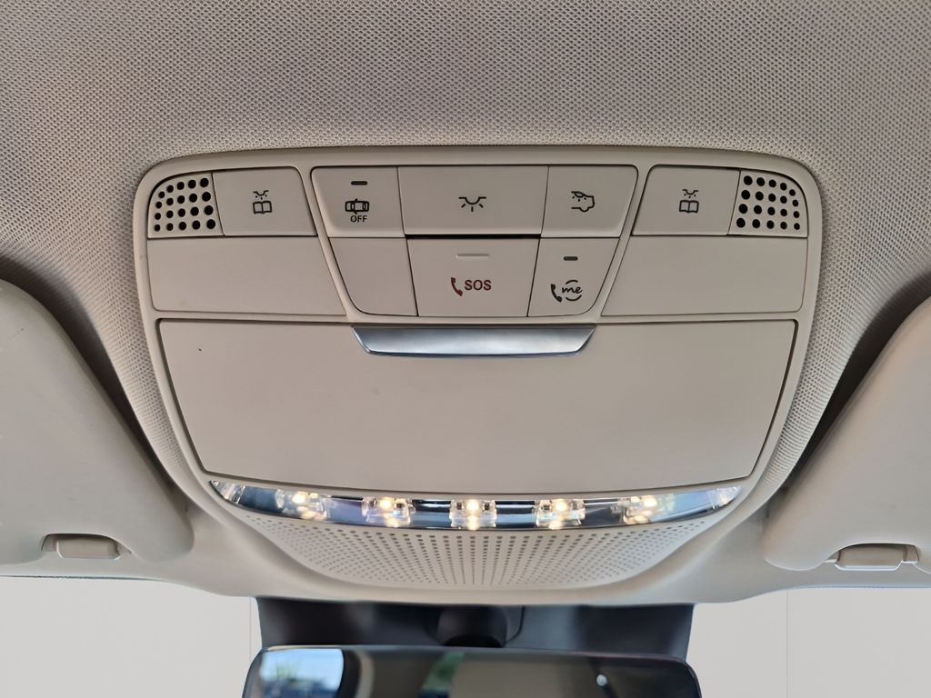 Used Car 2022 Mercedes-benz Glc  Glc 300 For Sale Under $35,000 In Austin, Texas