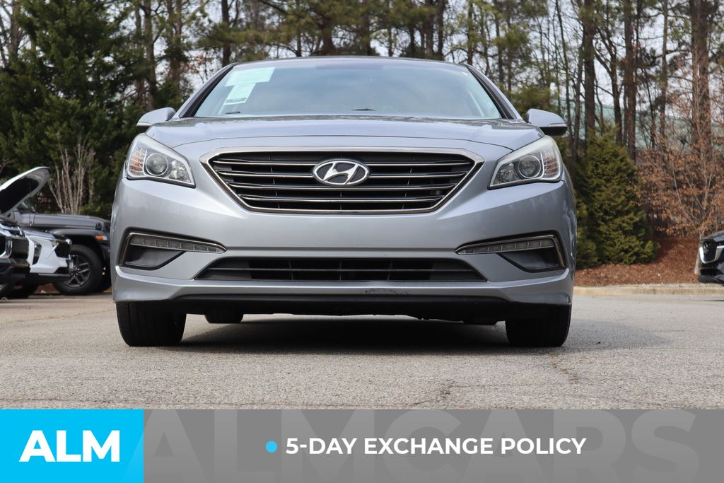 Used 2015 Gray Hyundai Limited image 4