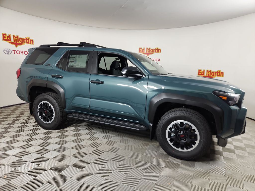Everest 2026 Toyota 4Runner SUV / Crossover Four-Wheel Drive 8-Speed Automatic