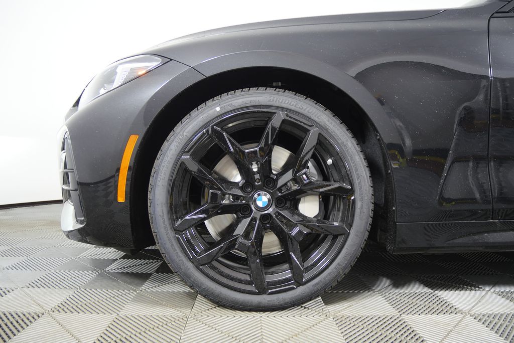 Thumbnail: 2026 BMW 4 Series - 7