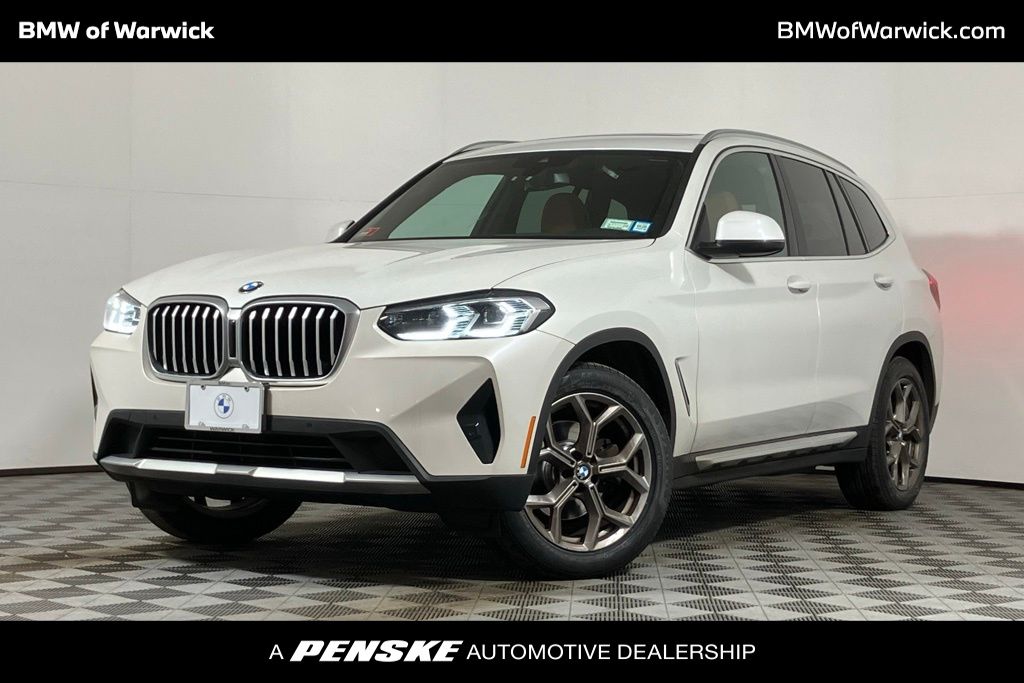 2022 BMW X3 xDrive30i Hero Image