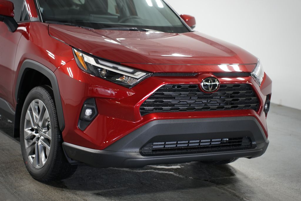 2025 Toyota RAV4 XLE Premium 4
