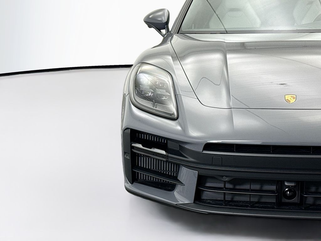 Thumbnail: 2026 Porsche Panamera - 12