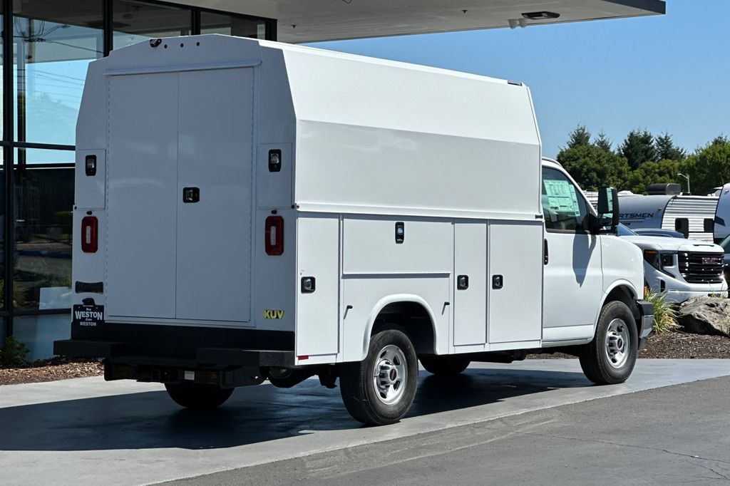 new 2025 GMC Savana 3500 car, priced at $77,333