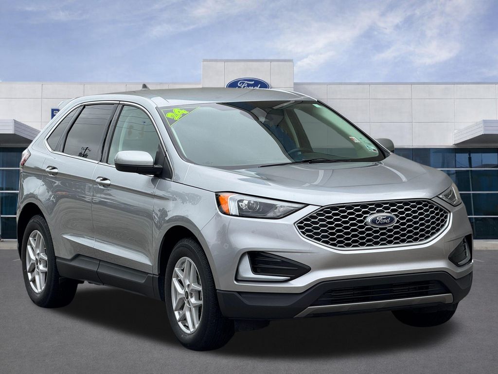Used 2024 Ford Edge SEL with VIN 2FMPK4J92RBA69745 for sale in Kansas City