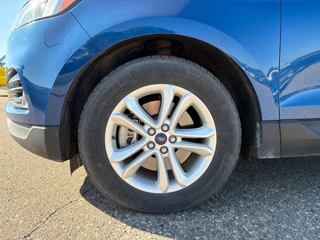 2020 Blue Ford Edge SEL AWD SUV