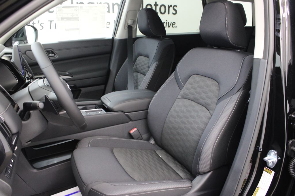 new 2026 Nissan Pathfinder car, priced at $39,010