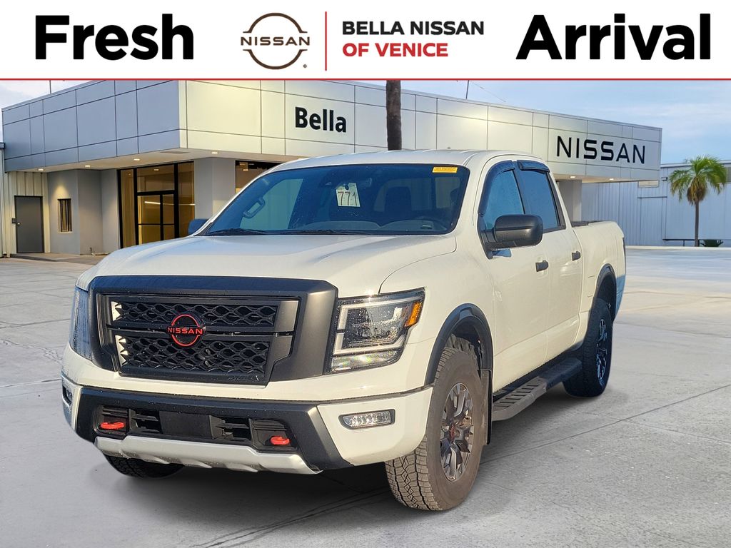 Glacier White 2024 Nissan Titan PRO-4X Crew Cab 4WD Pickup Truck Four-Wheel Drive 9-Speed Automatic