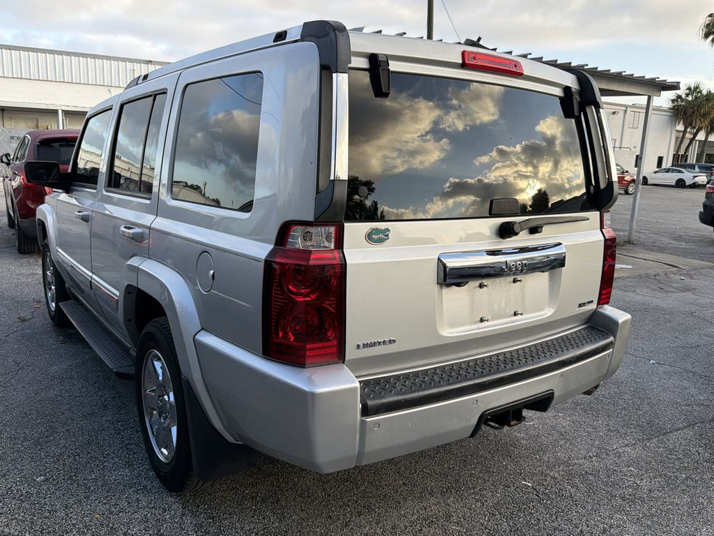 used 2007 Jeep Commander car, priced at $6,991