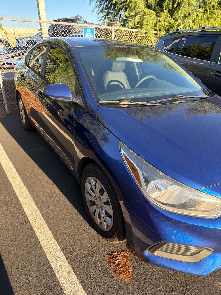Thumbnail: 2018 Hyundai Accent - 3