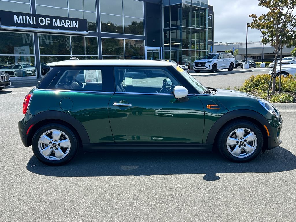 Thumbnail: 2017 MINI Cooper - 6
