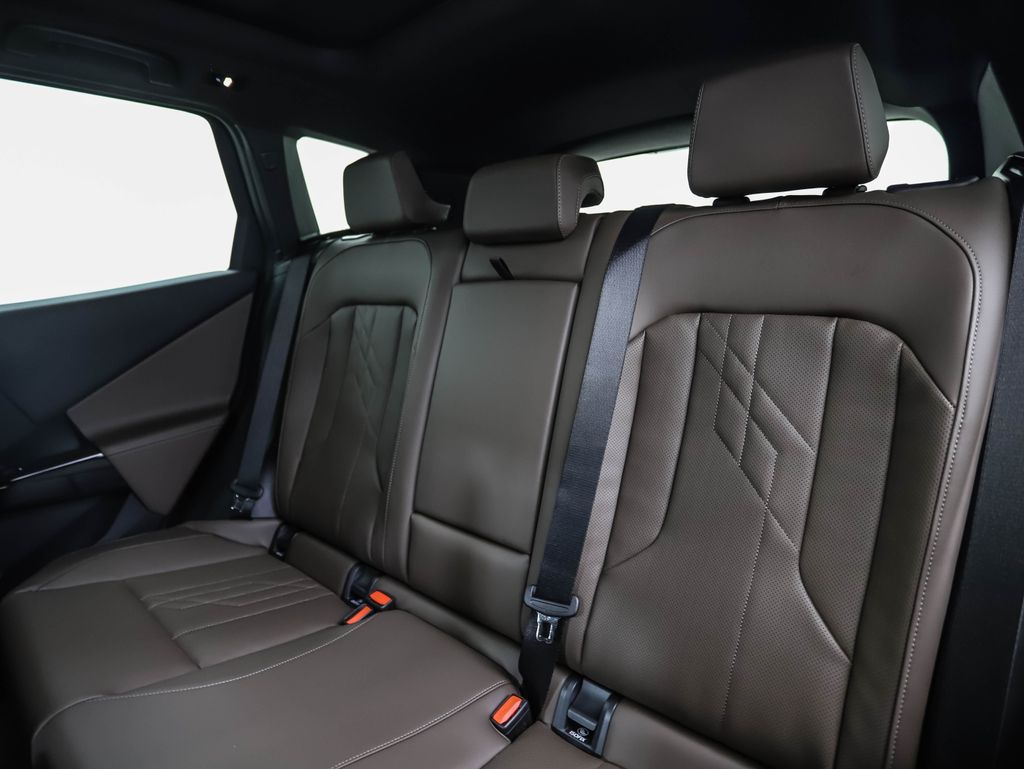 Thumbnail: 2026 BMW X3 - 23
