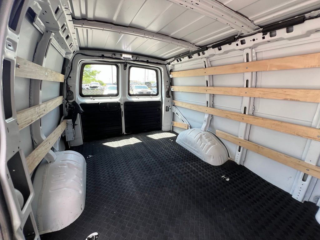Used 2025 GMC Savana 2500 Van