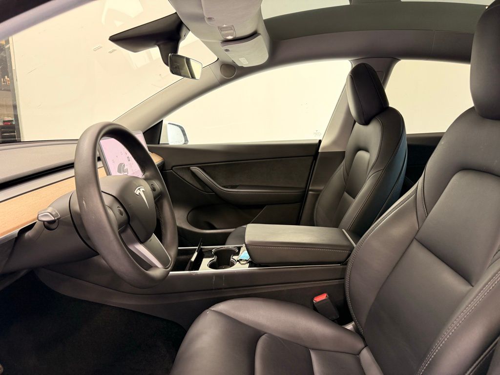 2021 Tesla Model Y Long Range 10
