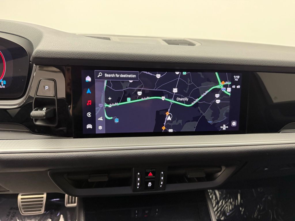 Thumbnail: 2024 Porsche Cayenne - 17