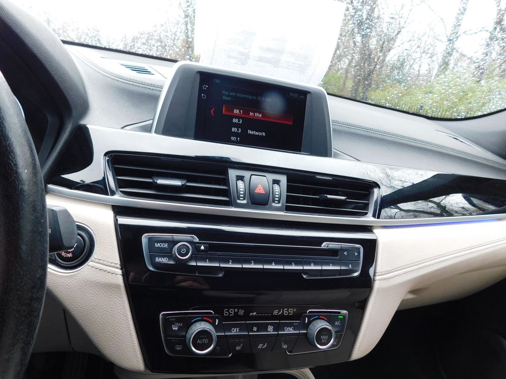 Thumbnail: 2018 BMW X2 - 9