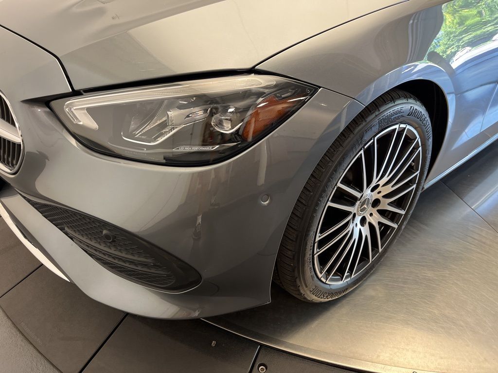 Thumbnail: 2022 Mercedes-Benz C-Class - 9