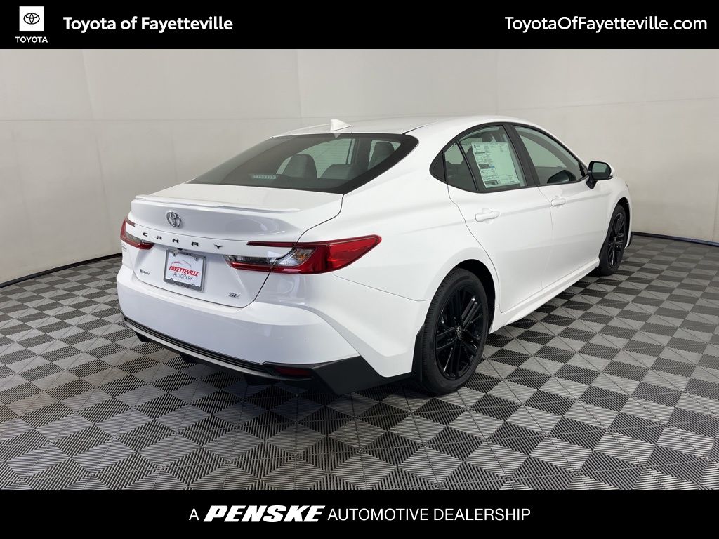 2025 Toyota Camry SE 14