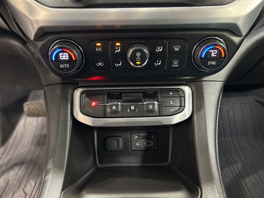 used 2022 GMC Acadia car, priced at $28,976