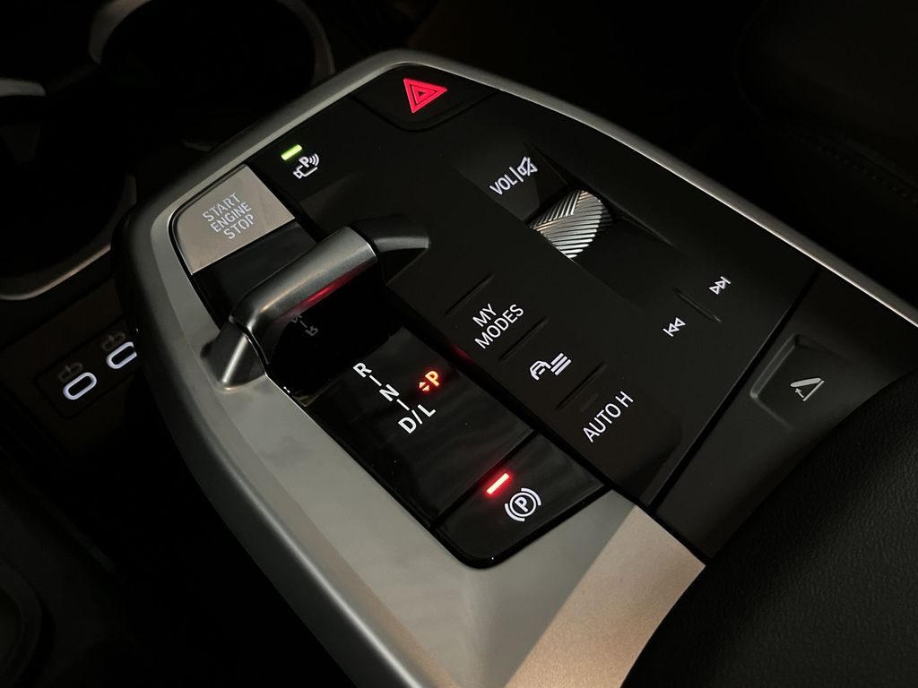 2025 BMW X1 xDrive28i 20