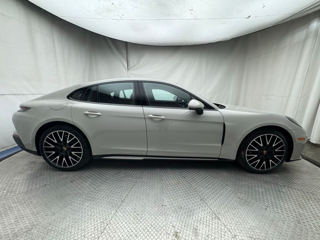 Thumbnail: 2025 Porsche Panamera - 14